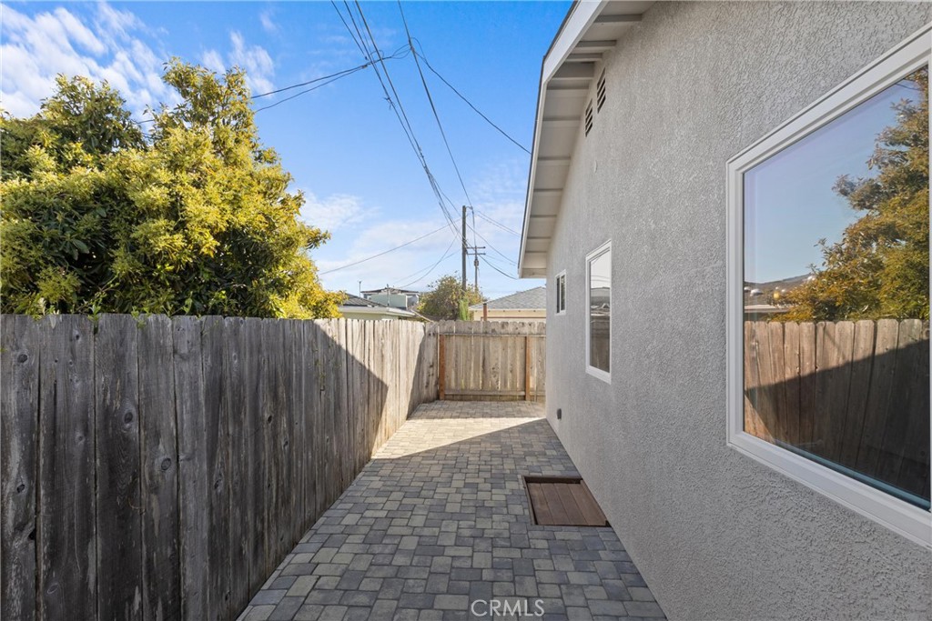 265 Leeward Avenue