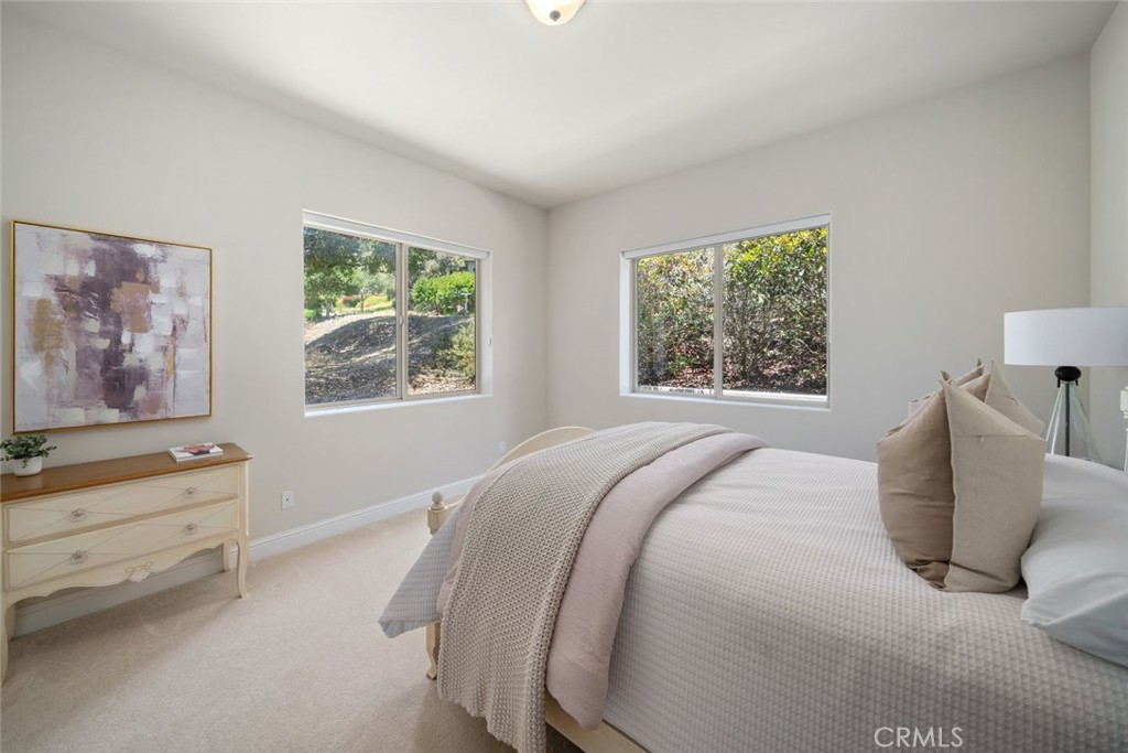 6520 Western Gull Drive