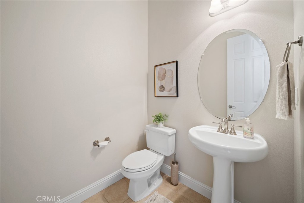 6520 Western Gull Drive