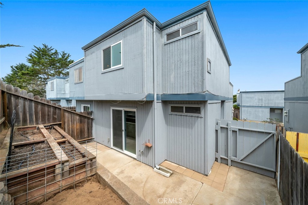 2048 Lost Oak Drive A