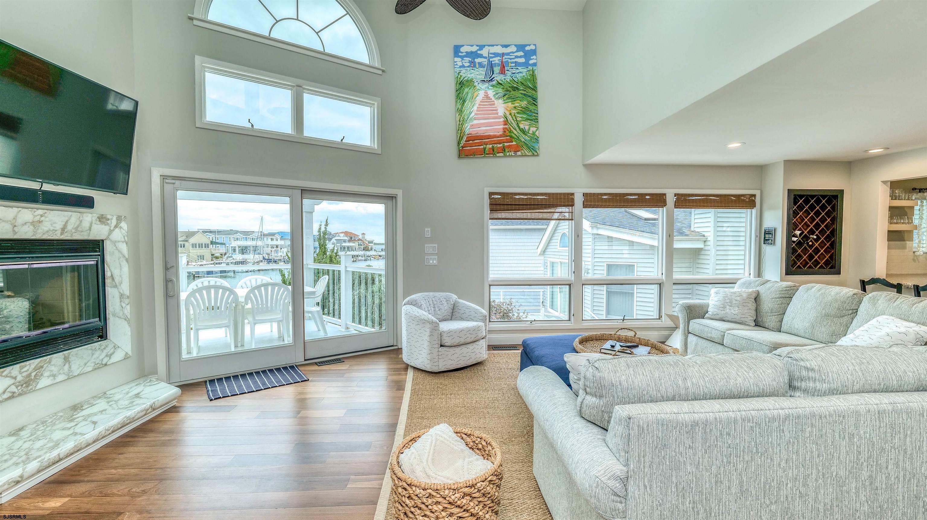 112 W Atlantic Blvd