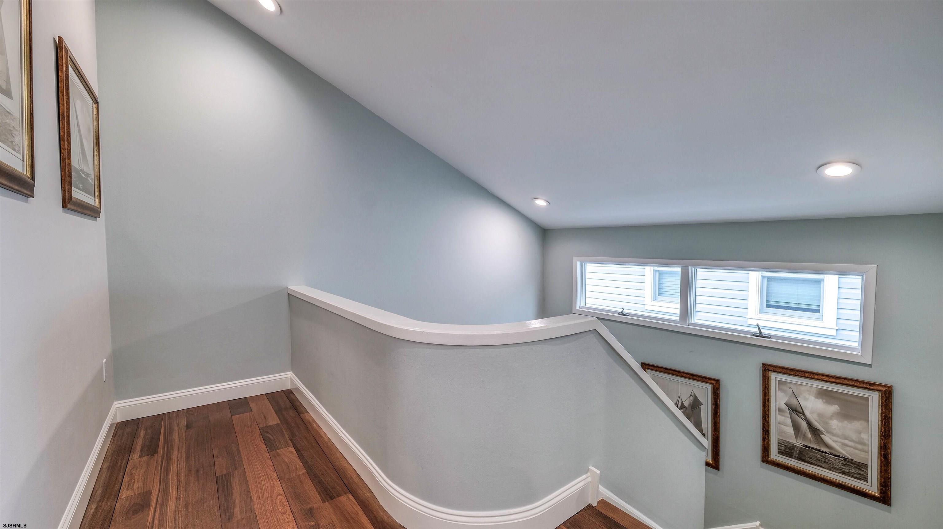 112 W Atlantic Blvd