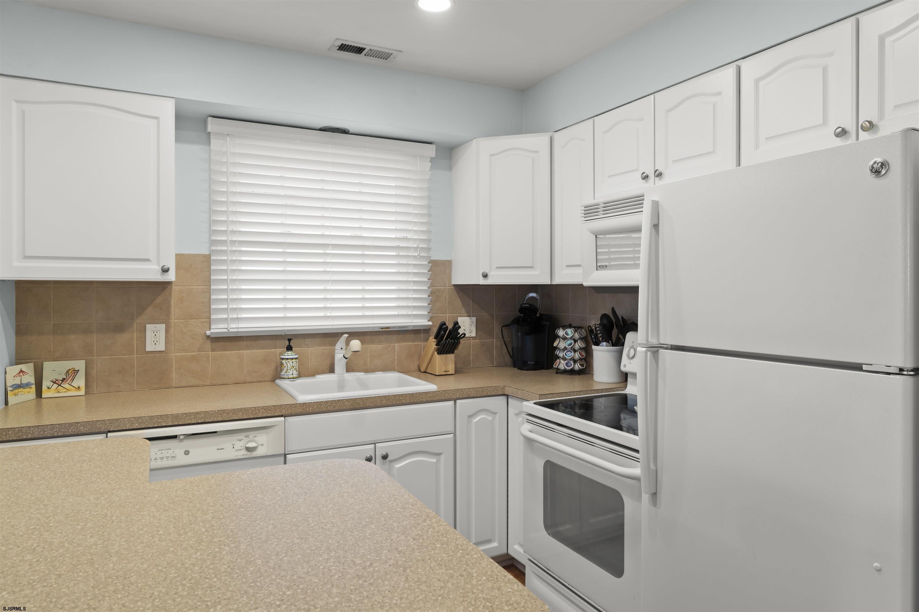 3234 West Ave Unit: 2