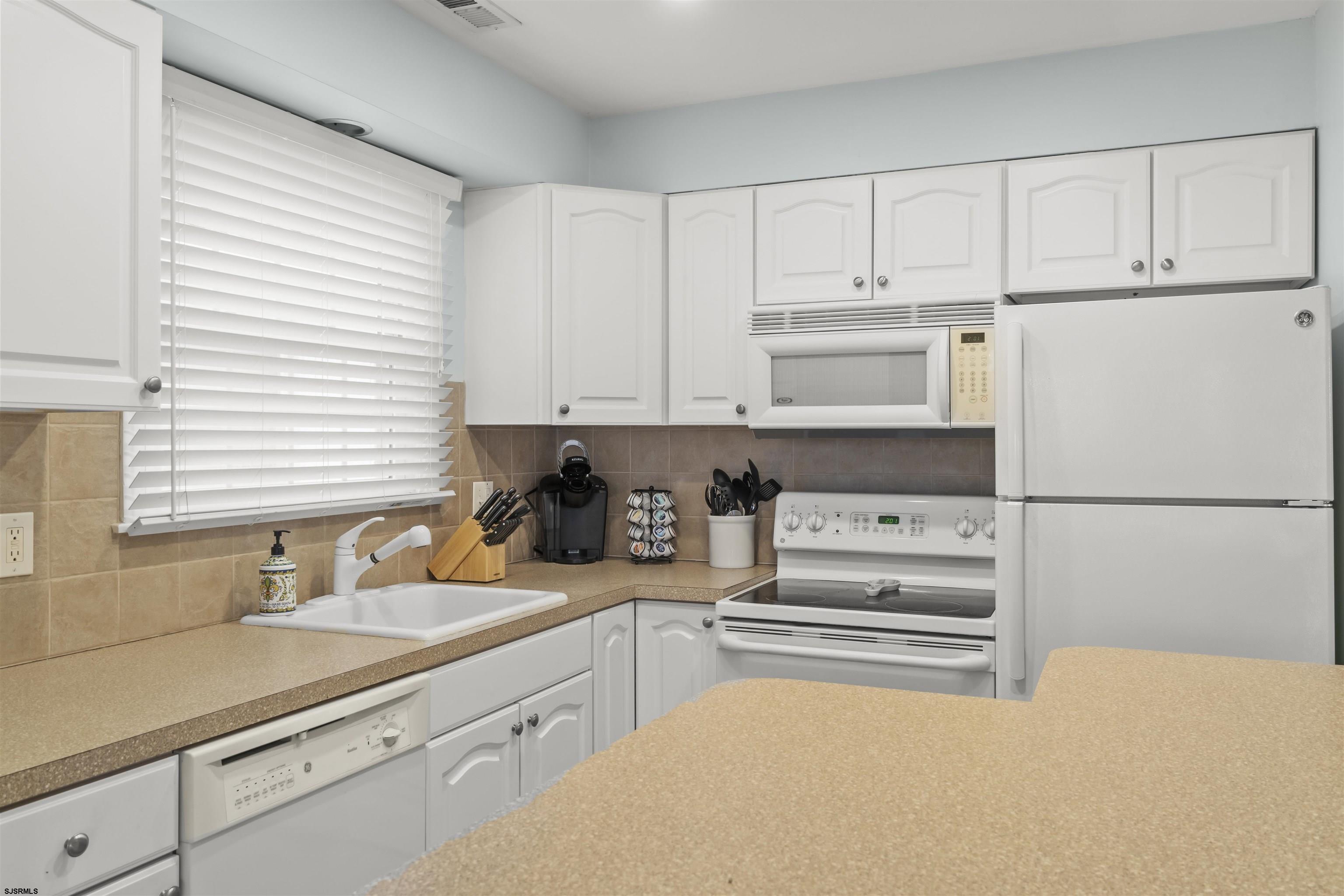 3234 West Ave Unit: 2