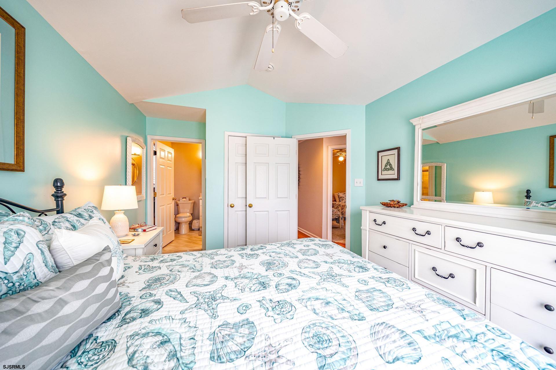 3118 Asbury Ave Unit: 2