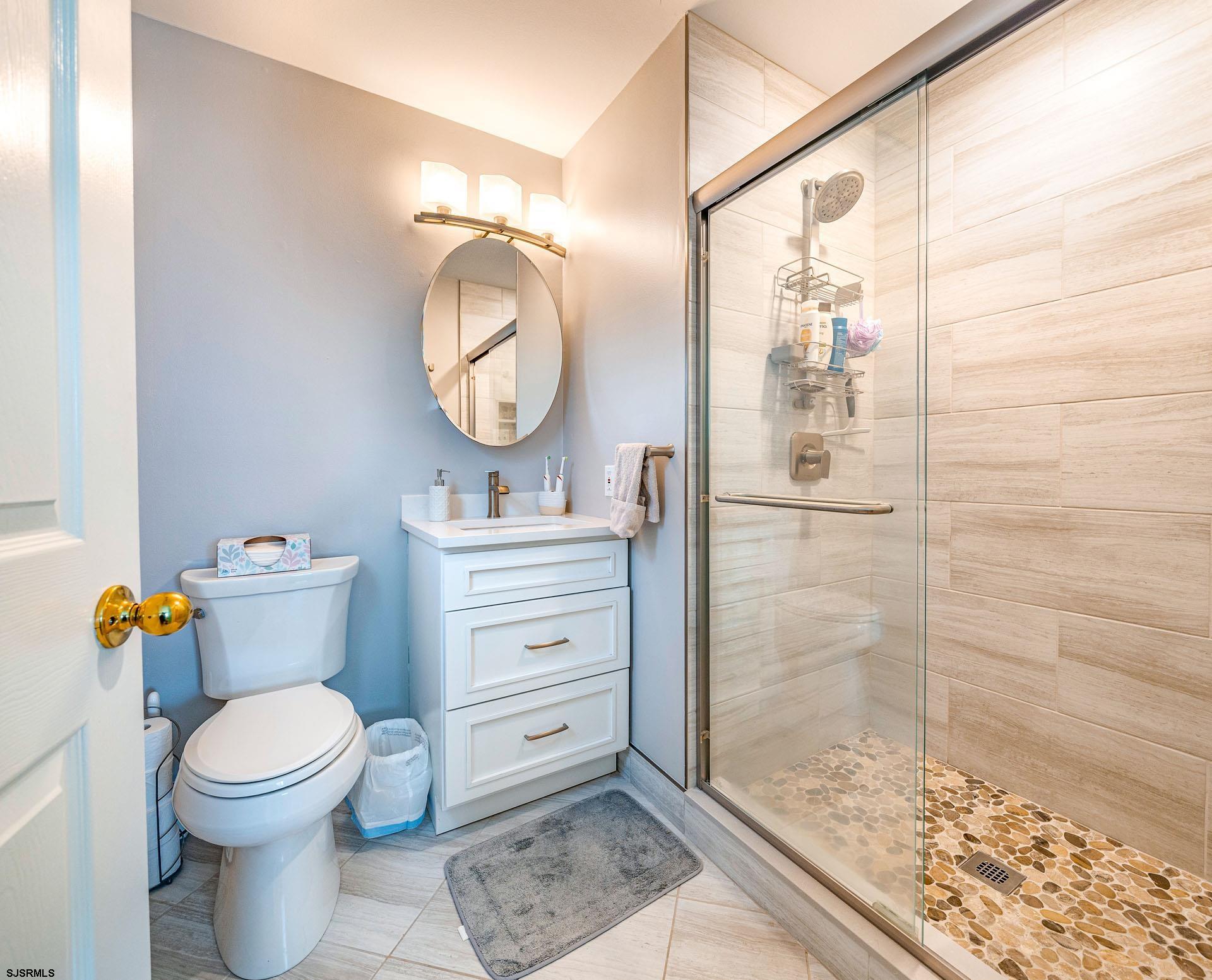 3118 Asbury Ave Unit: 2