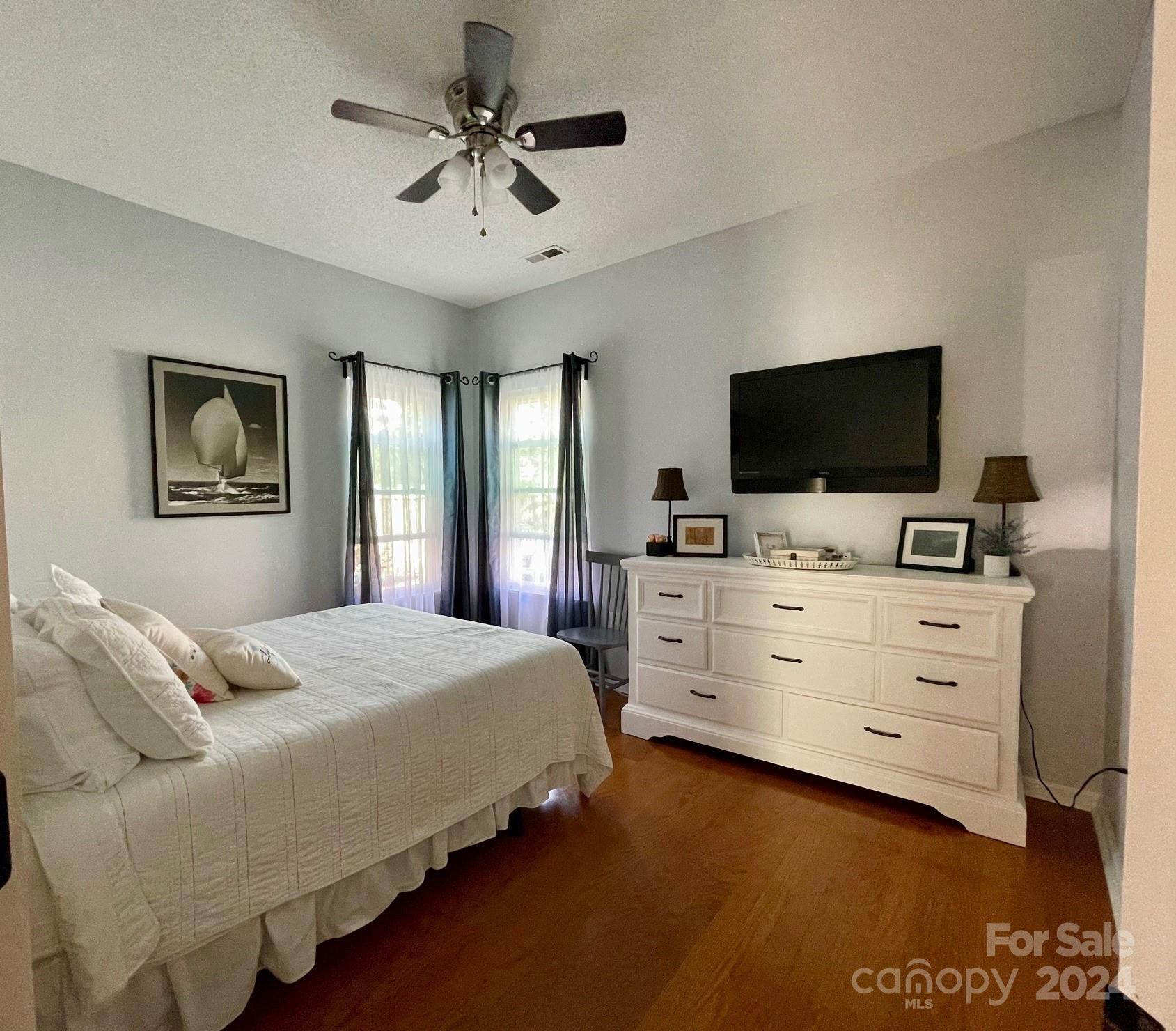 111 Ashford Hollow Lane