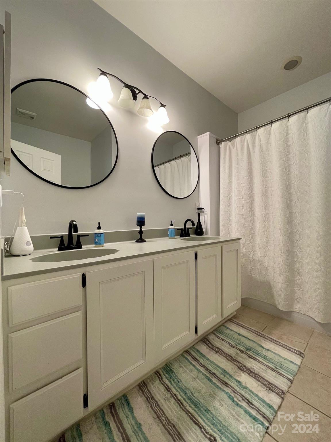 111 Ashford Hollow Lane