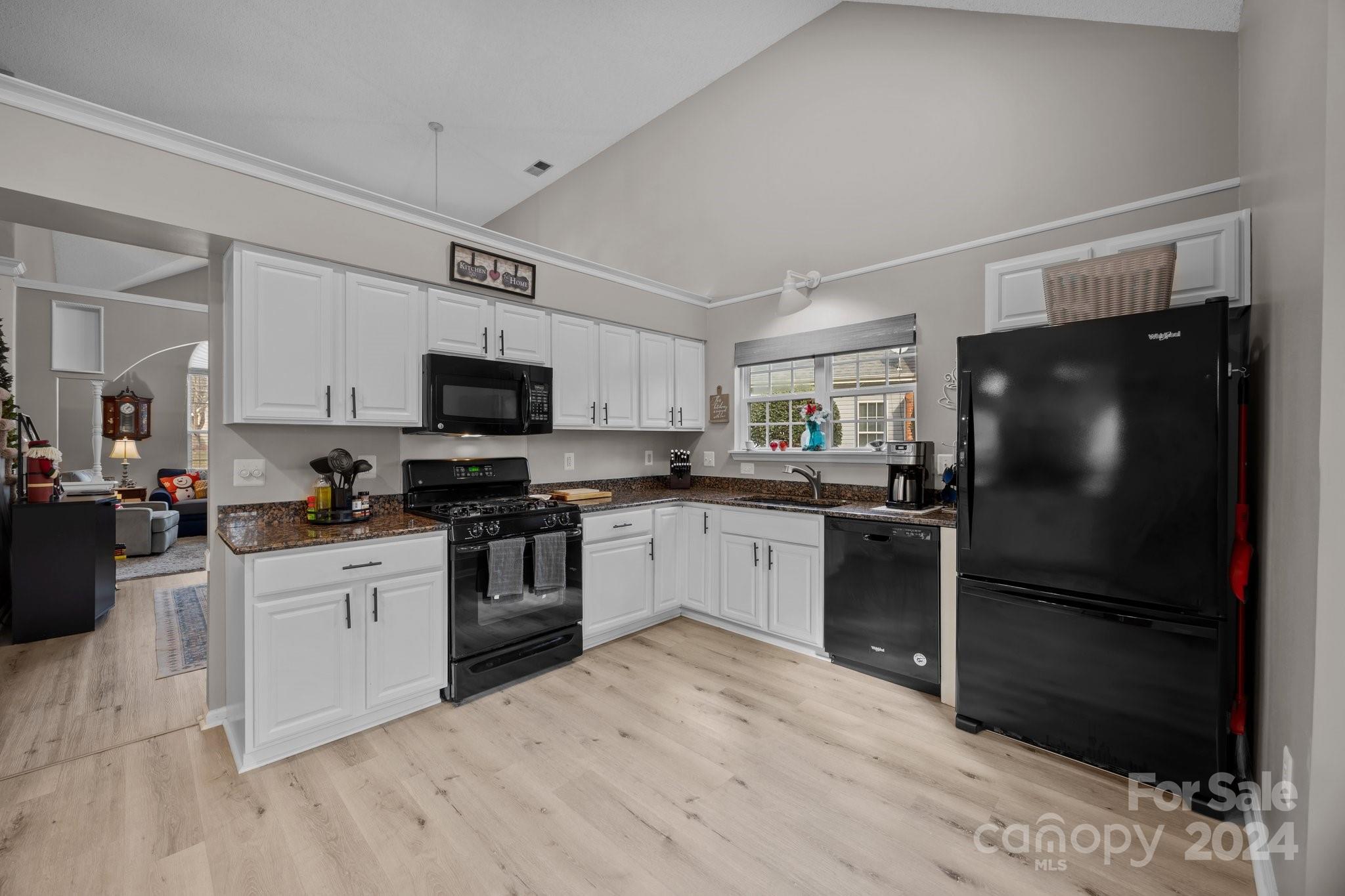 3528 Briarthorne Drive