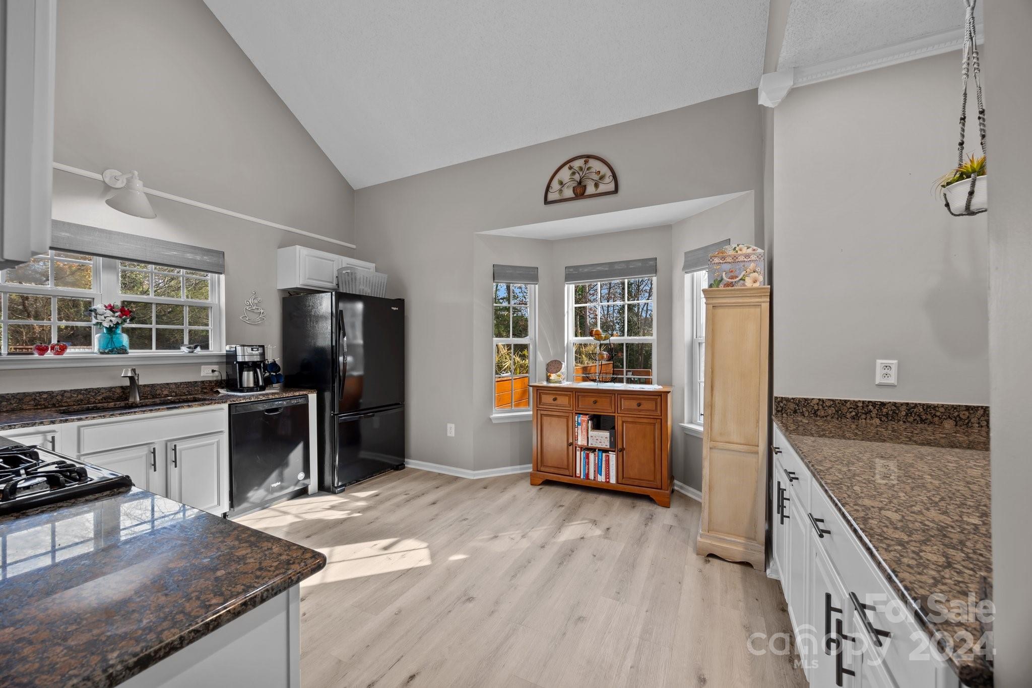 3528 Briarthorne Drive