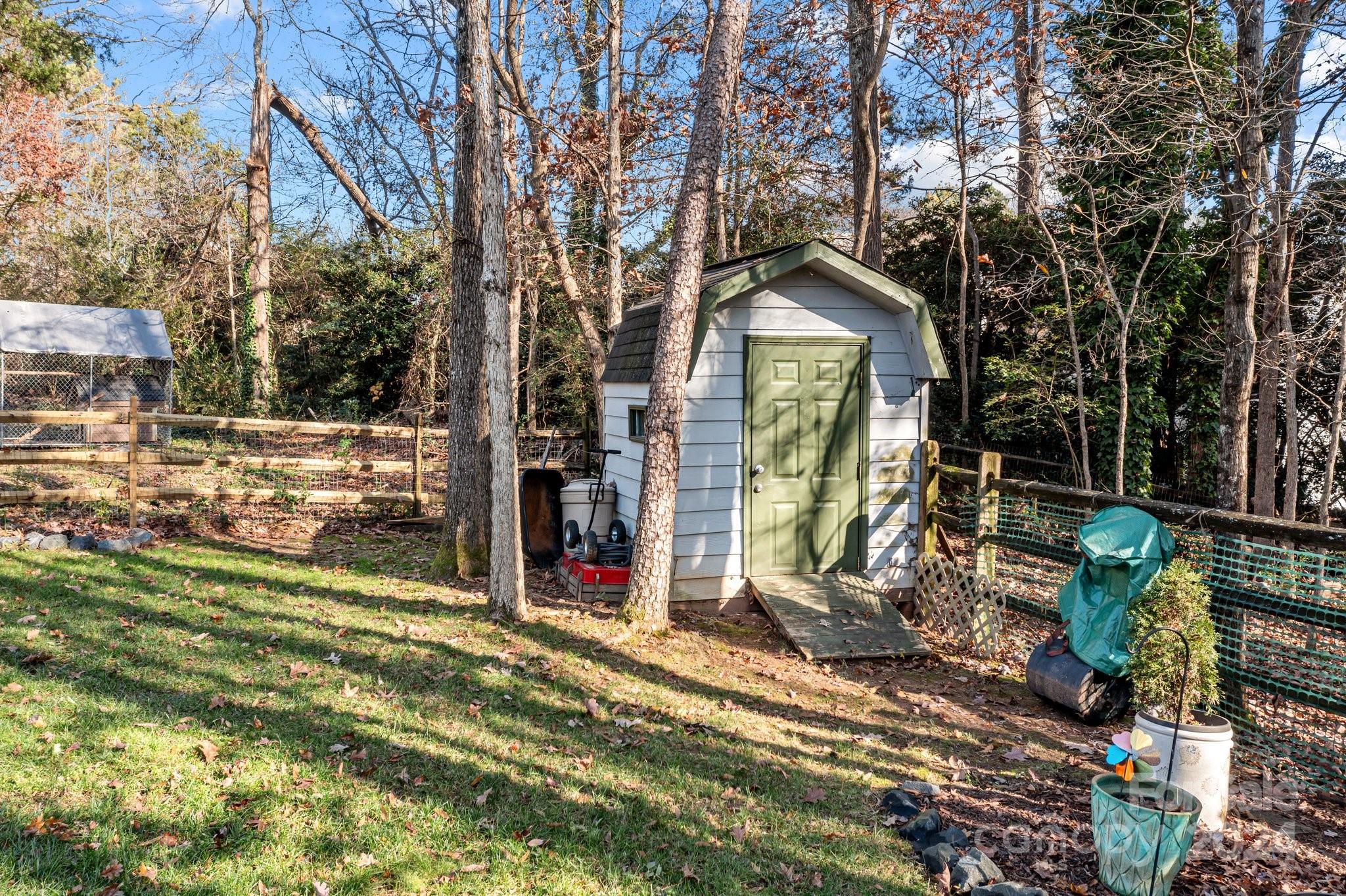 3528 Briarthorne Drive