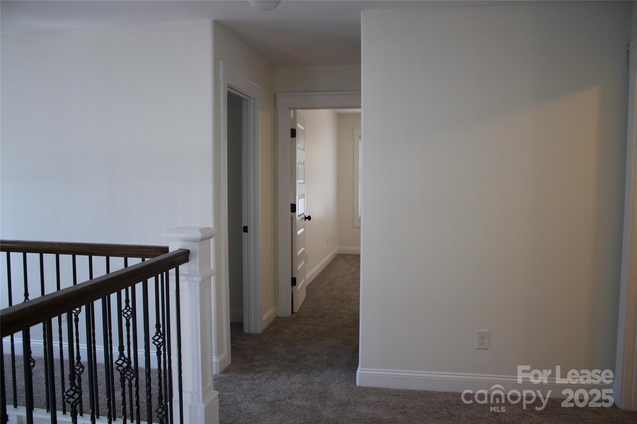 20127 Lamp lighters Way