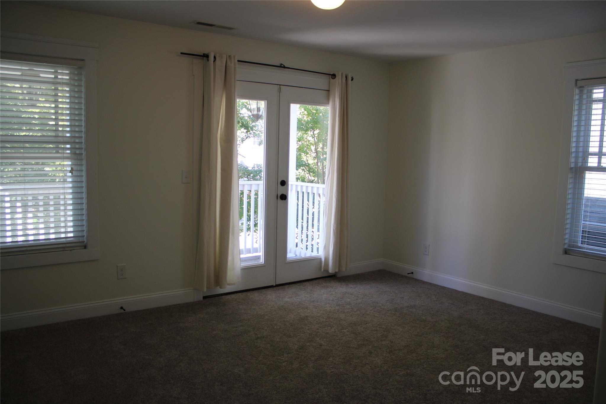 20127 Lamp lighters Way