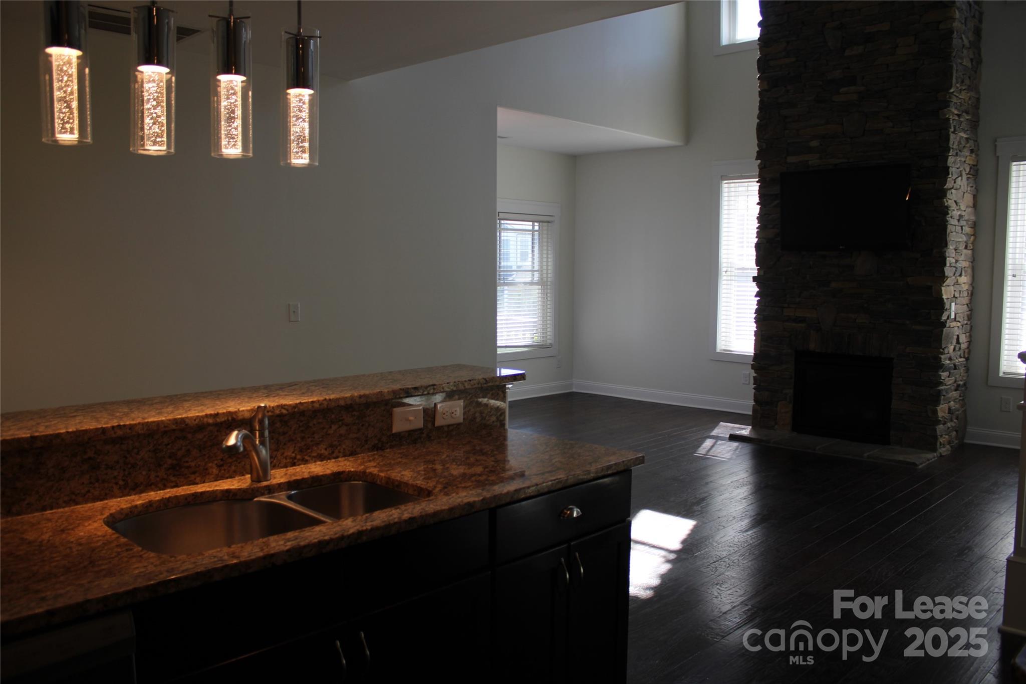 20127 Lamp lighters Way