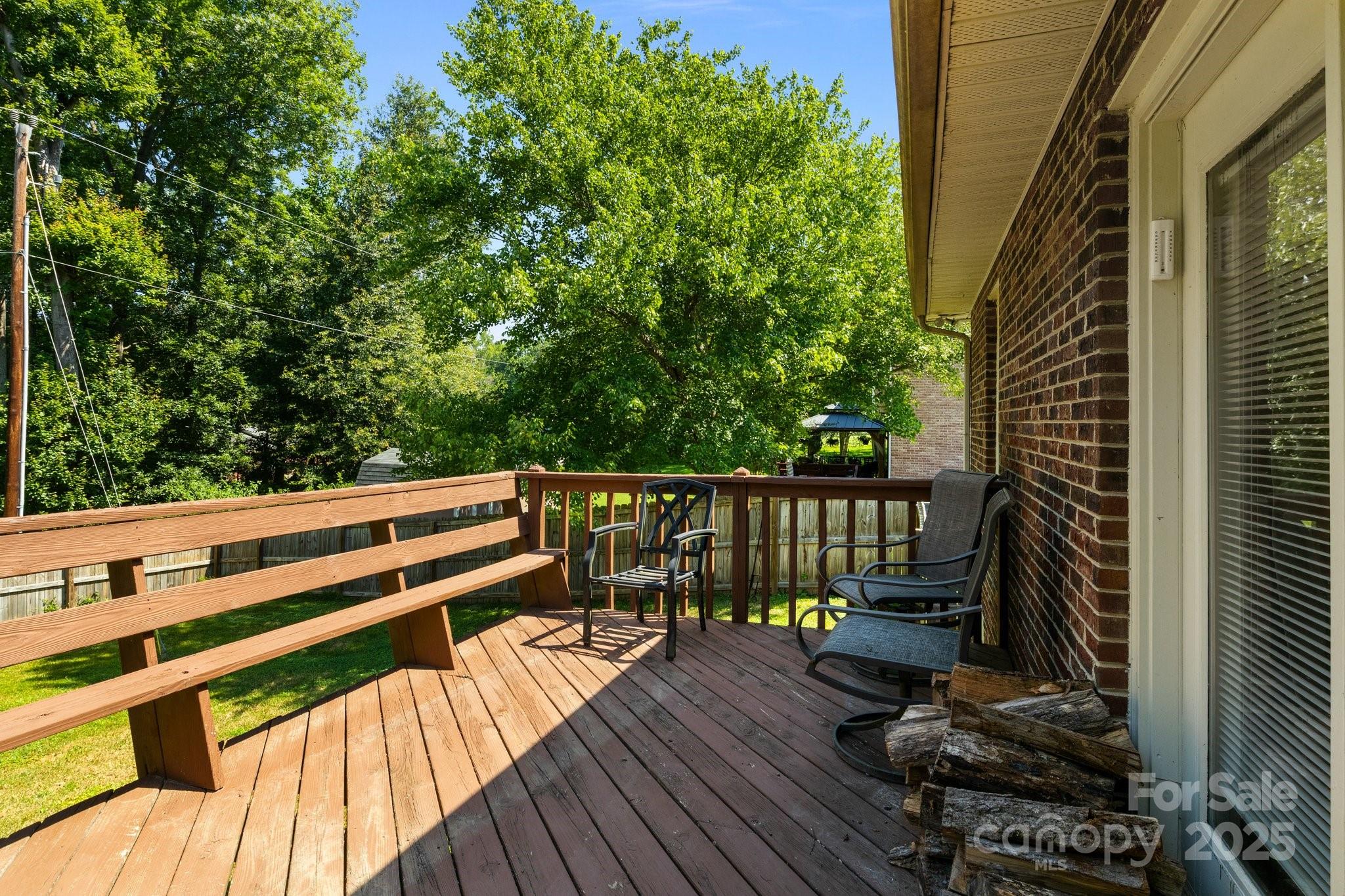 160 Walking Horse Run