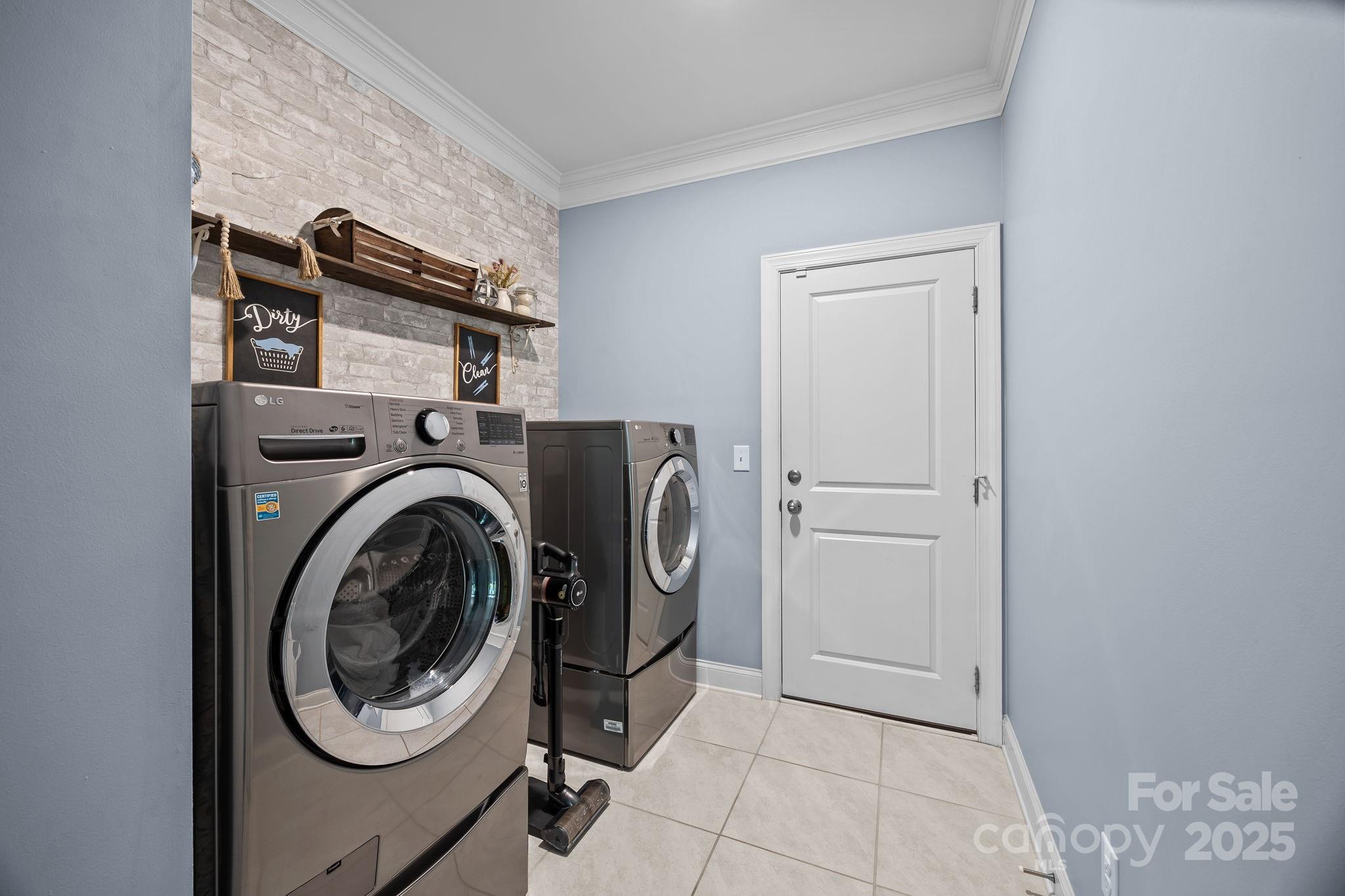 127 Atwater Landing Drive