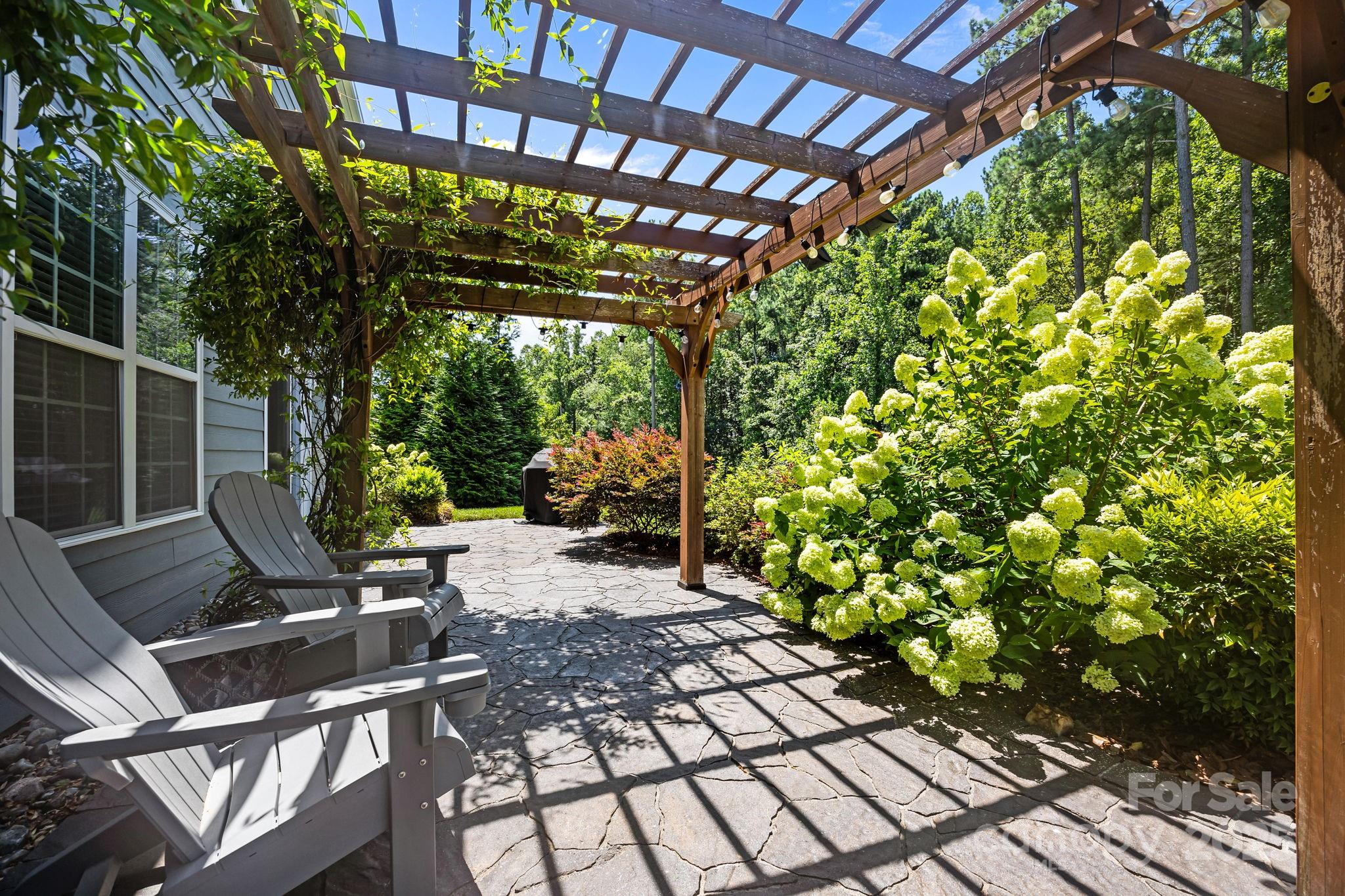 127 Atwater Landing Drive