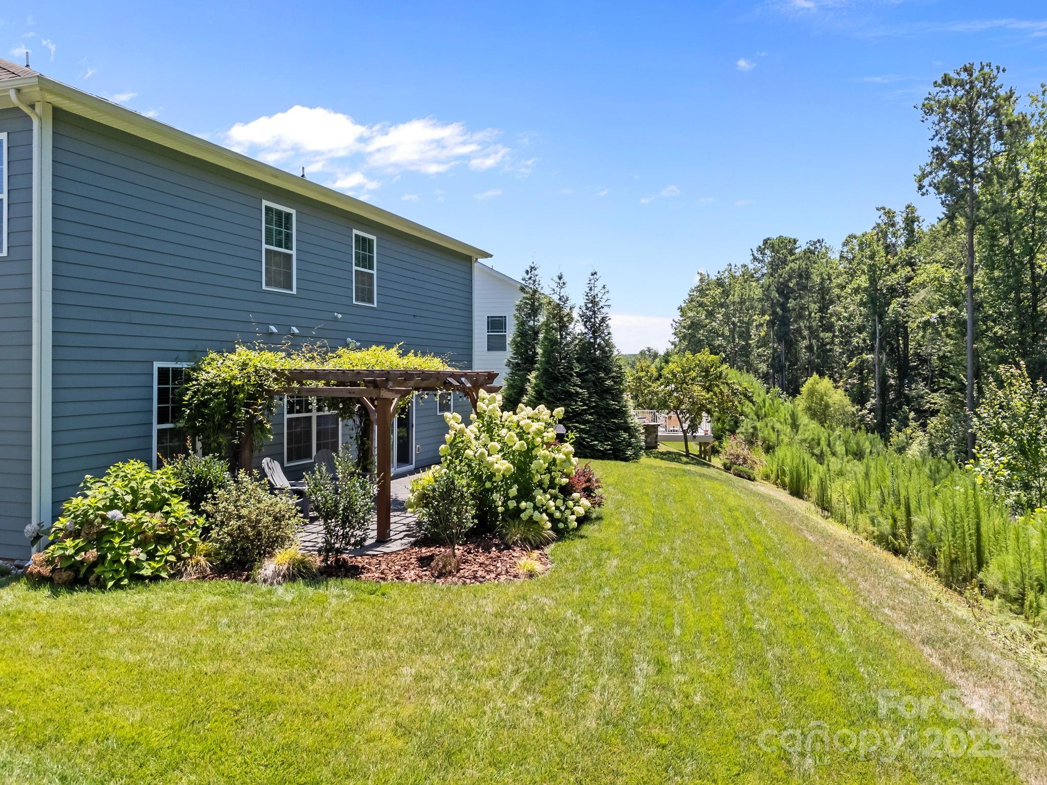 127 Atwater Landing Drive