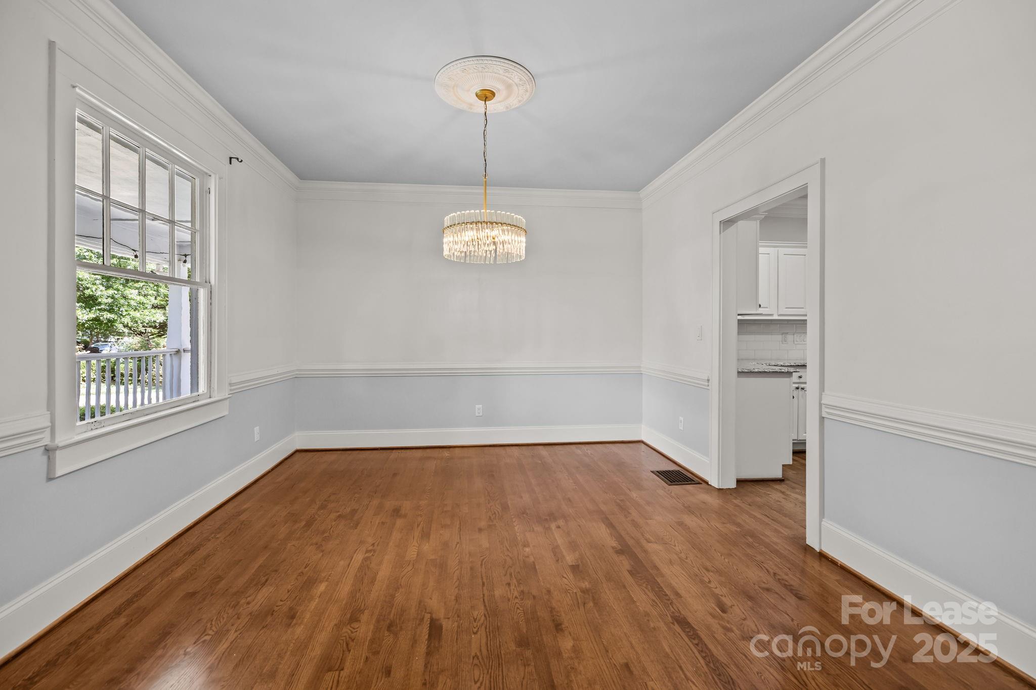 1705 Fountain View Drive