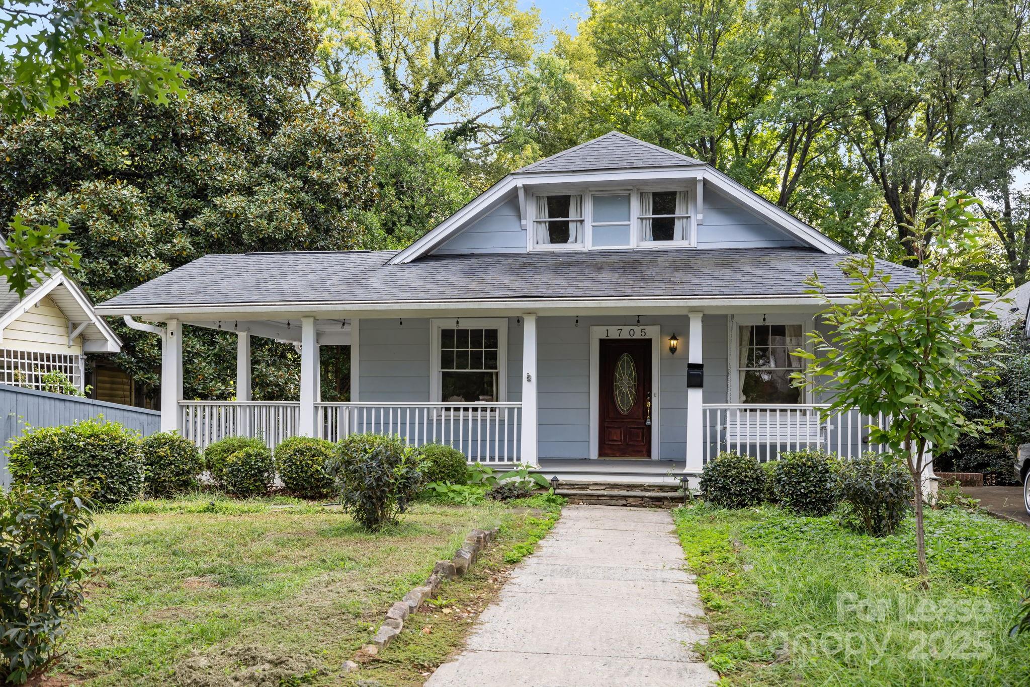 1705 Fountain View Drive