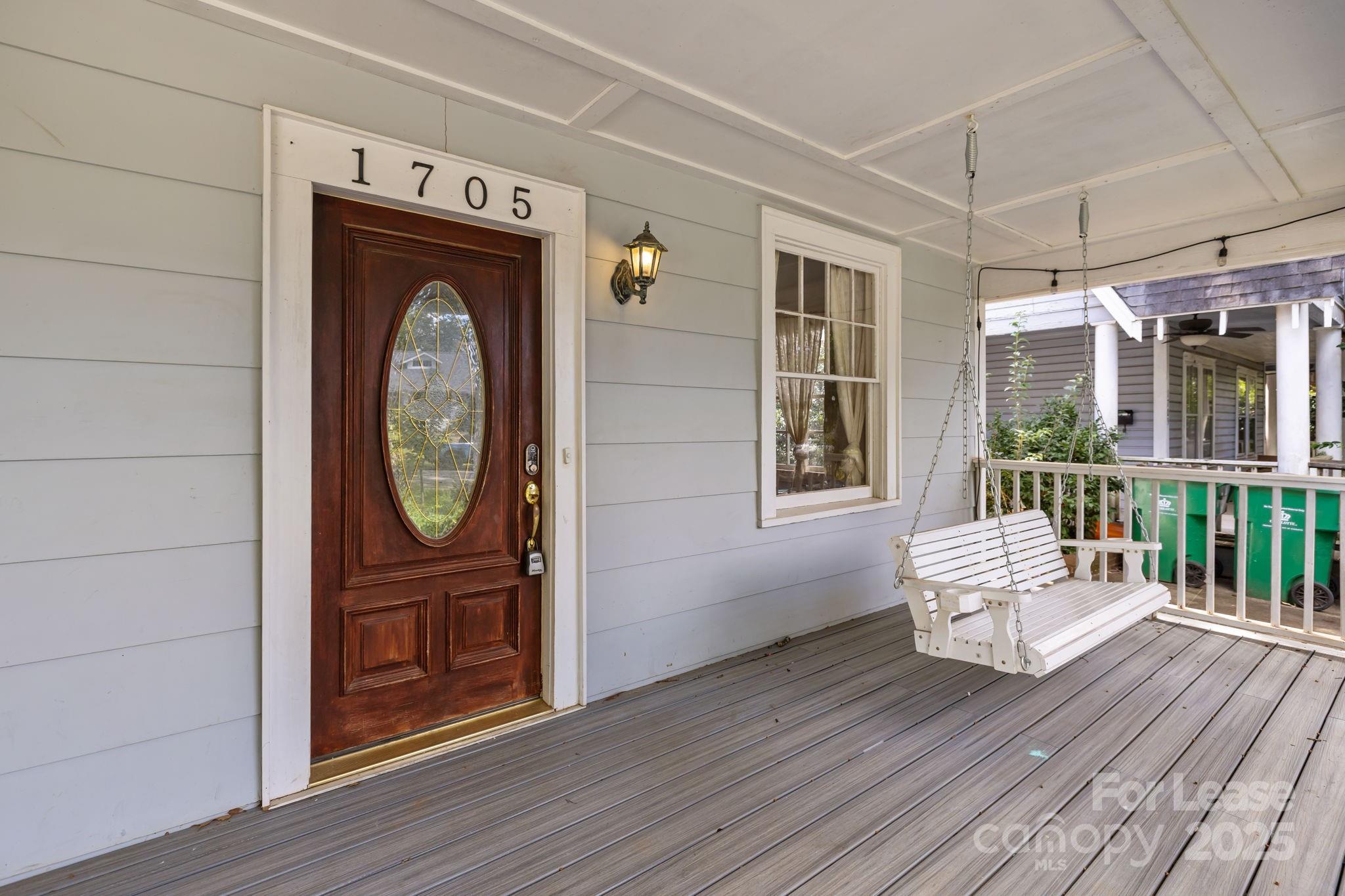 1705 Fountain View Drive