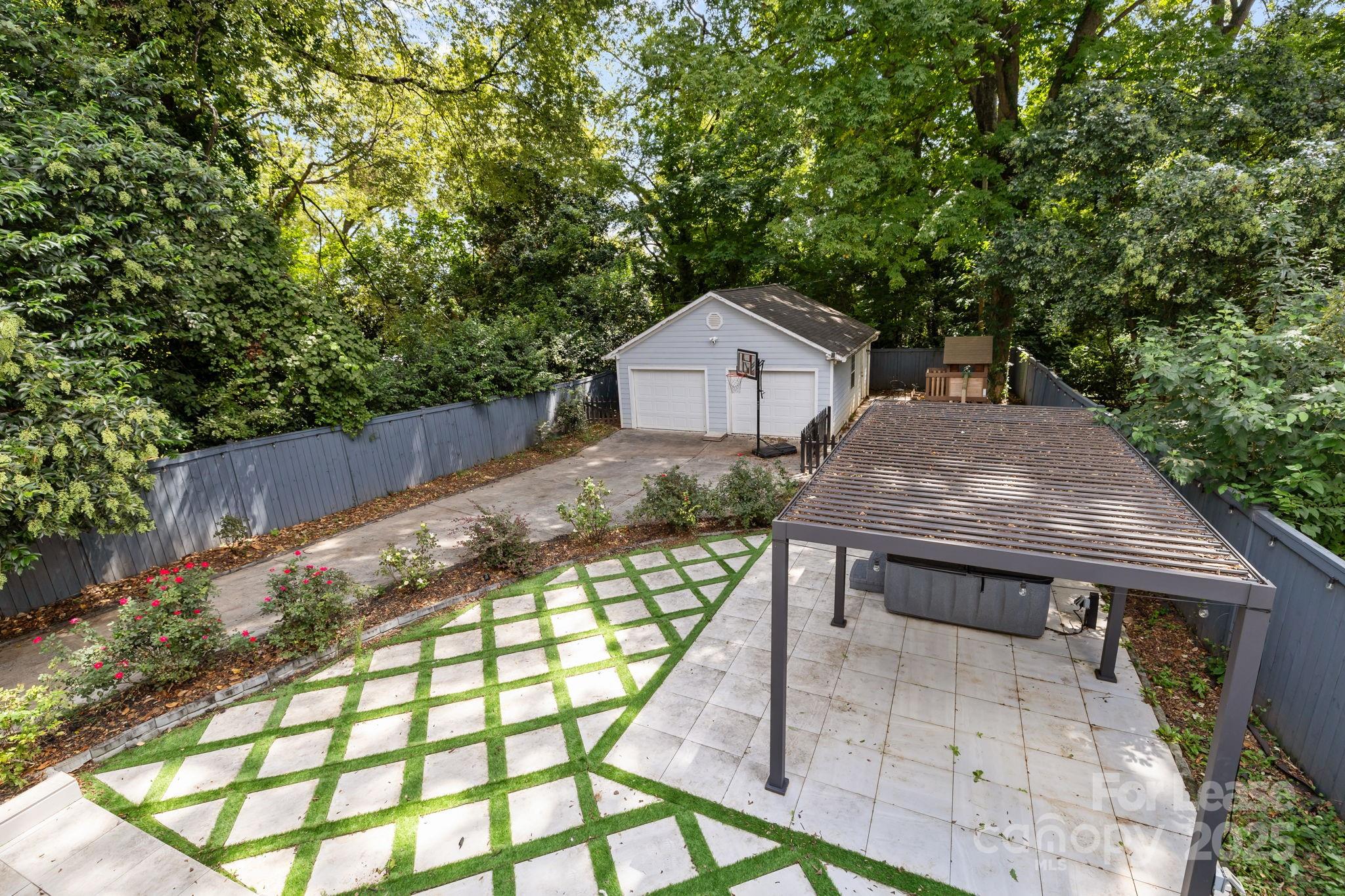 1705 Fountain View Drive