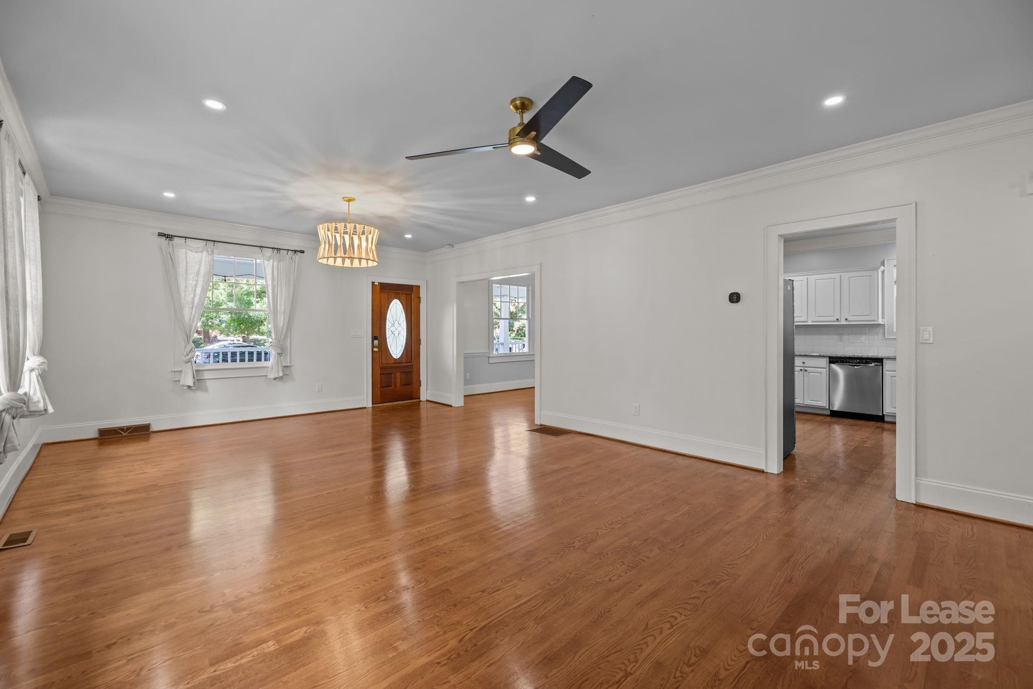 1705 Fountain View Drive