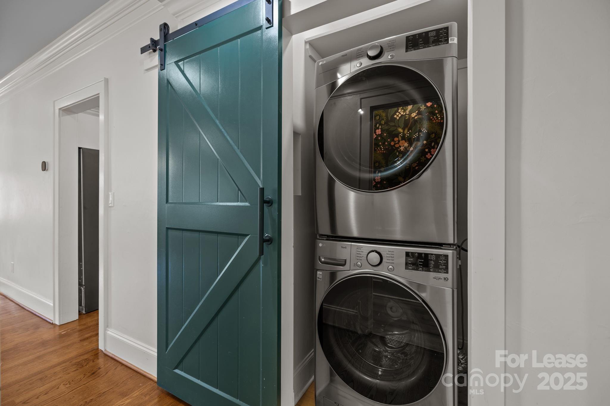 1705 Fountain View Drive