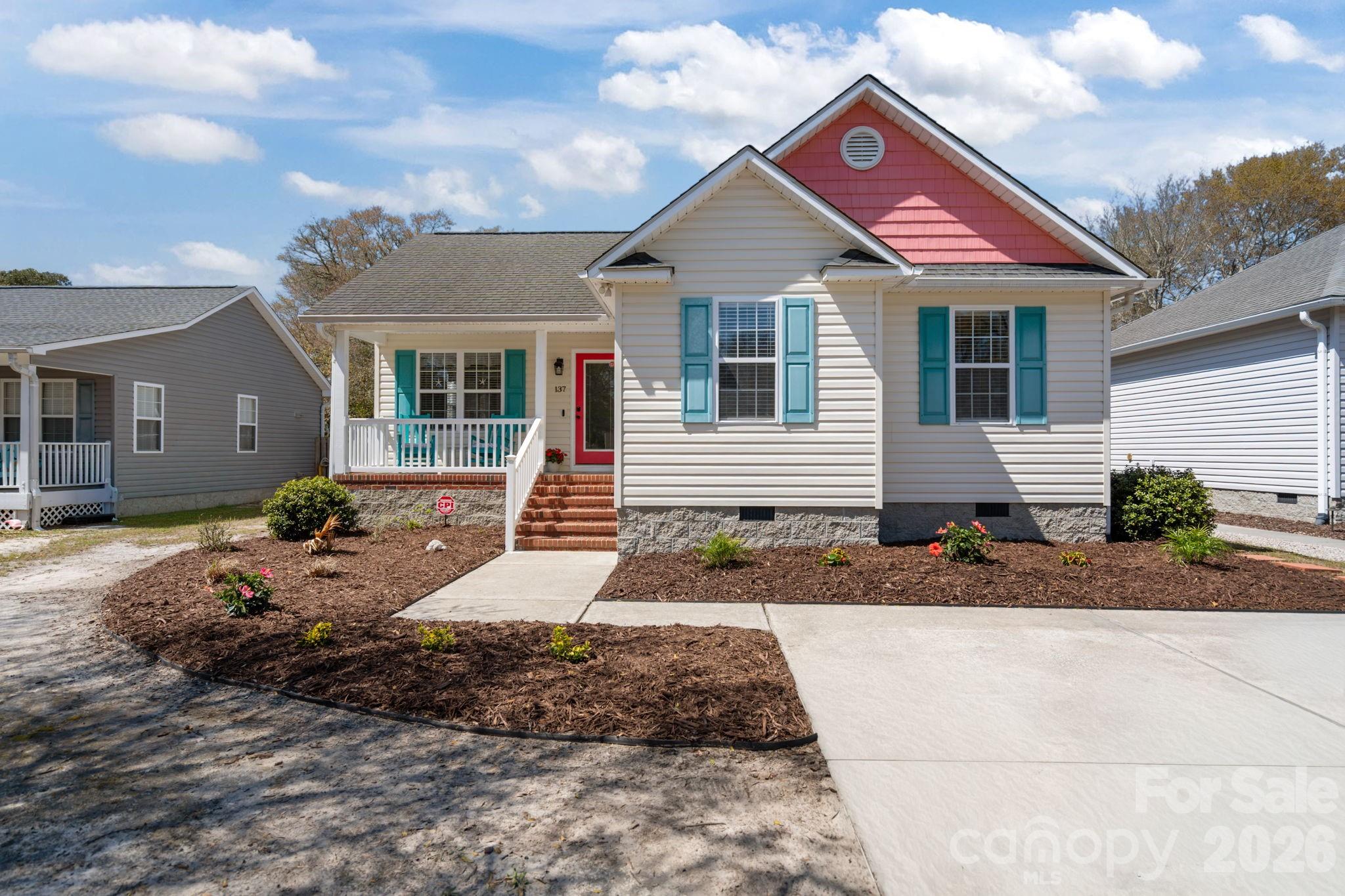 137 NE 4th Street