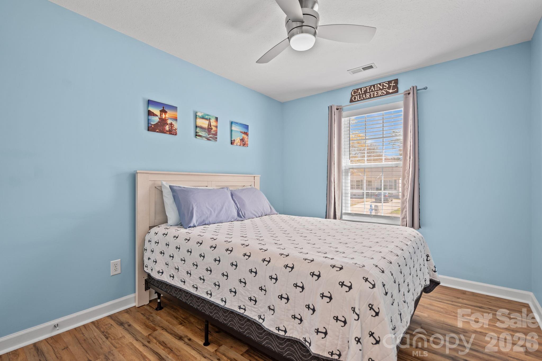137 NE 4th Street