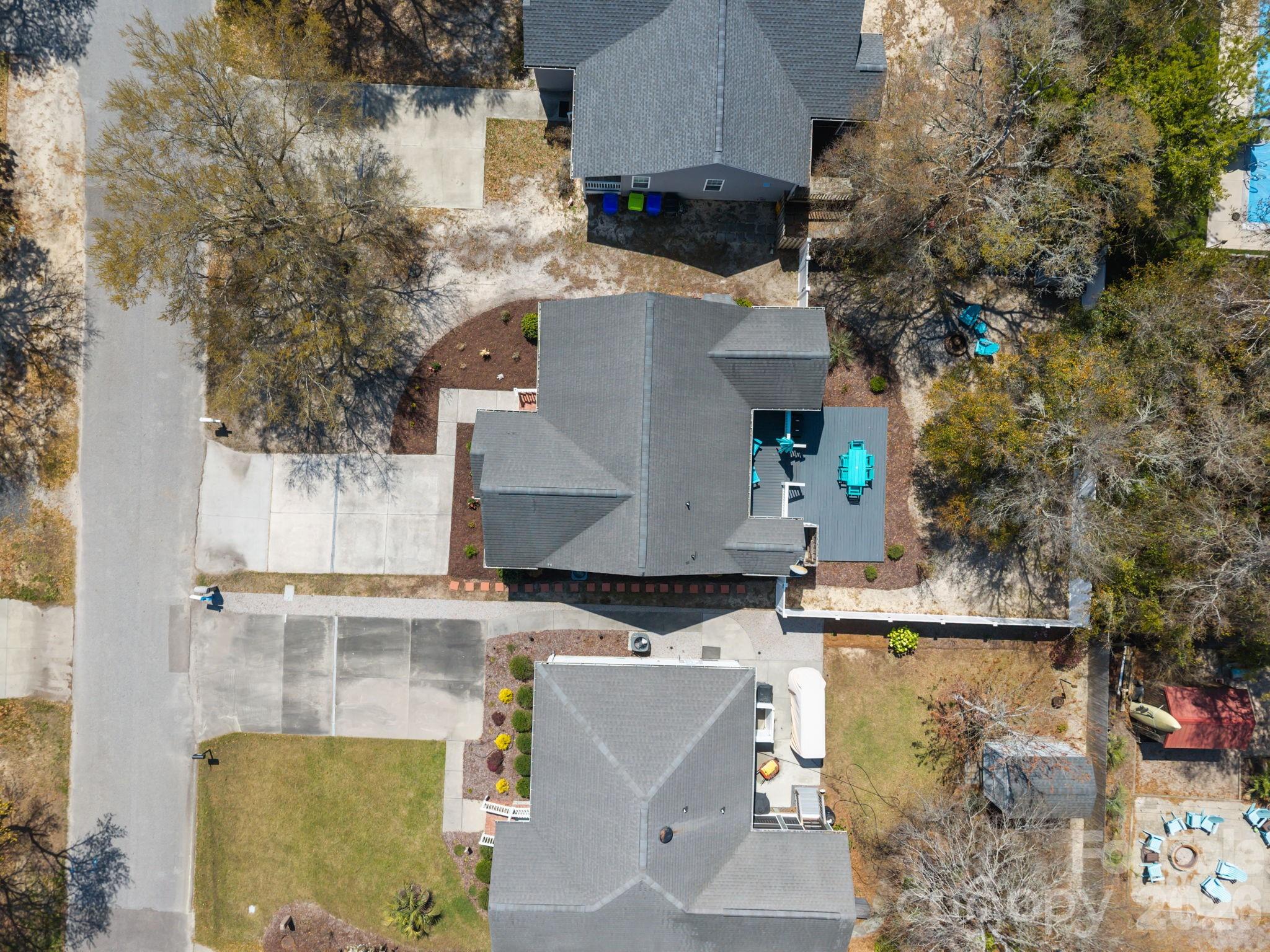 137 NE 4th Street