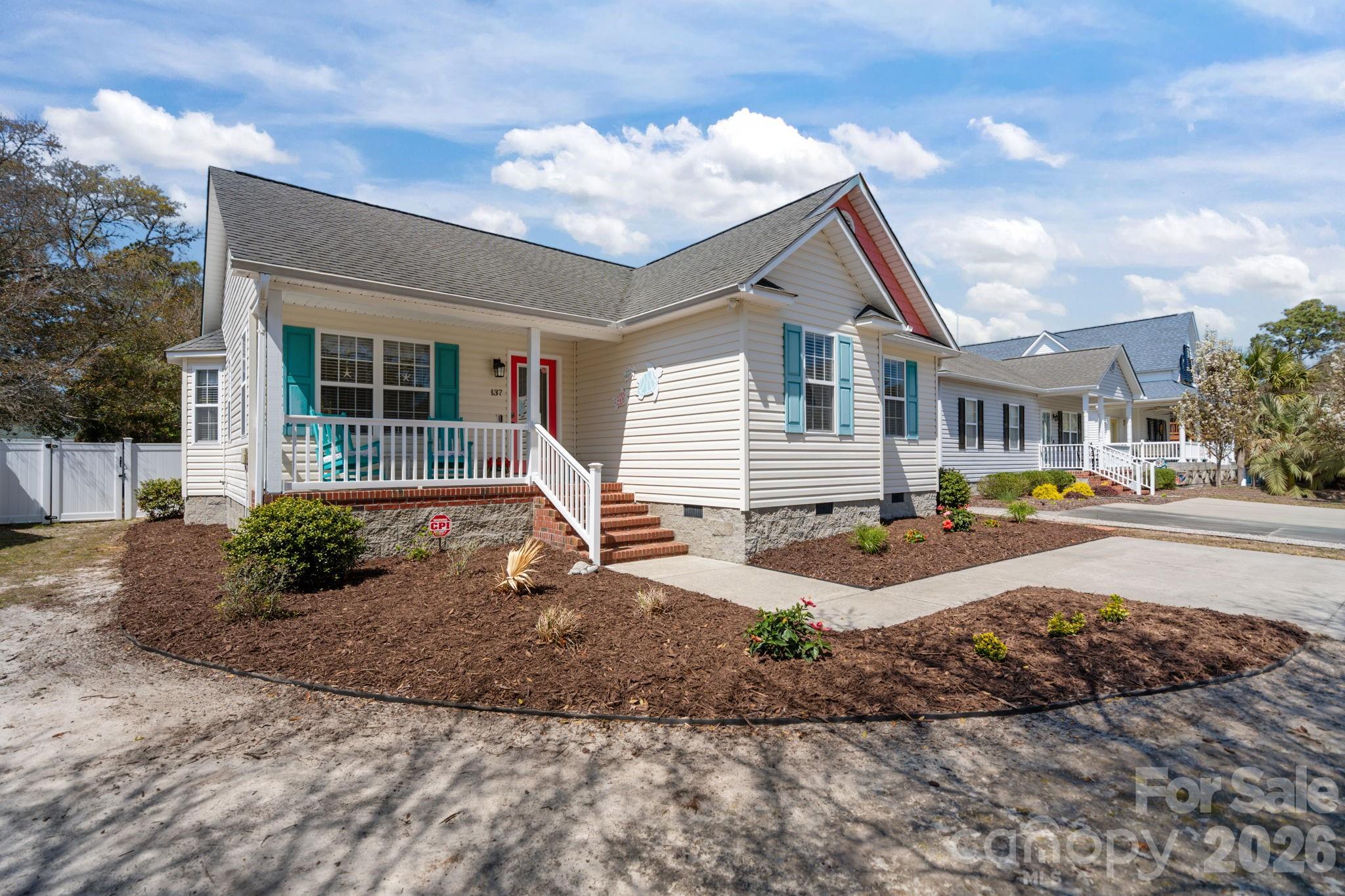 137 NE 4th Street