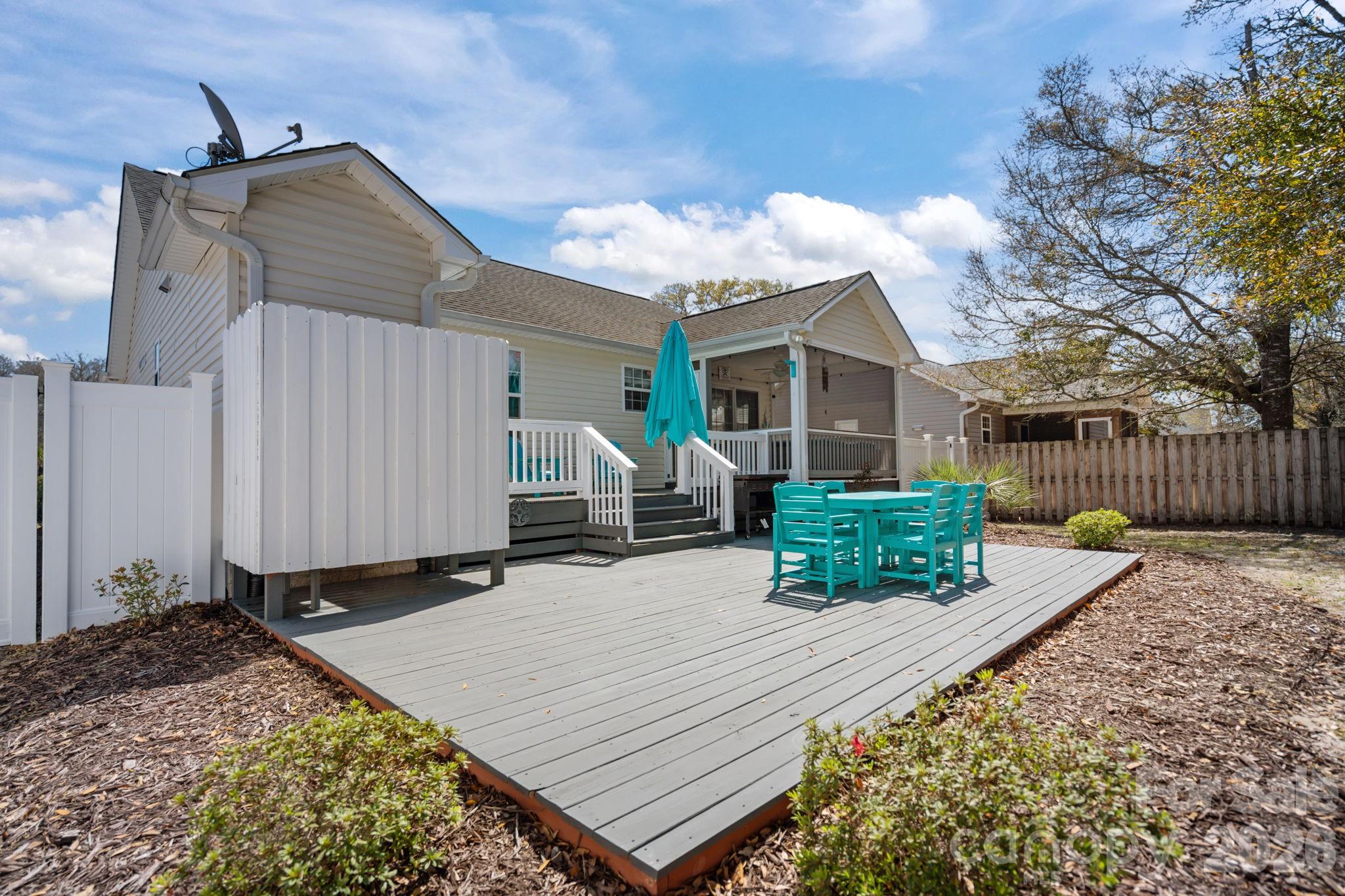 137 NE 4th Street