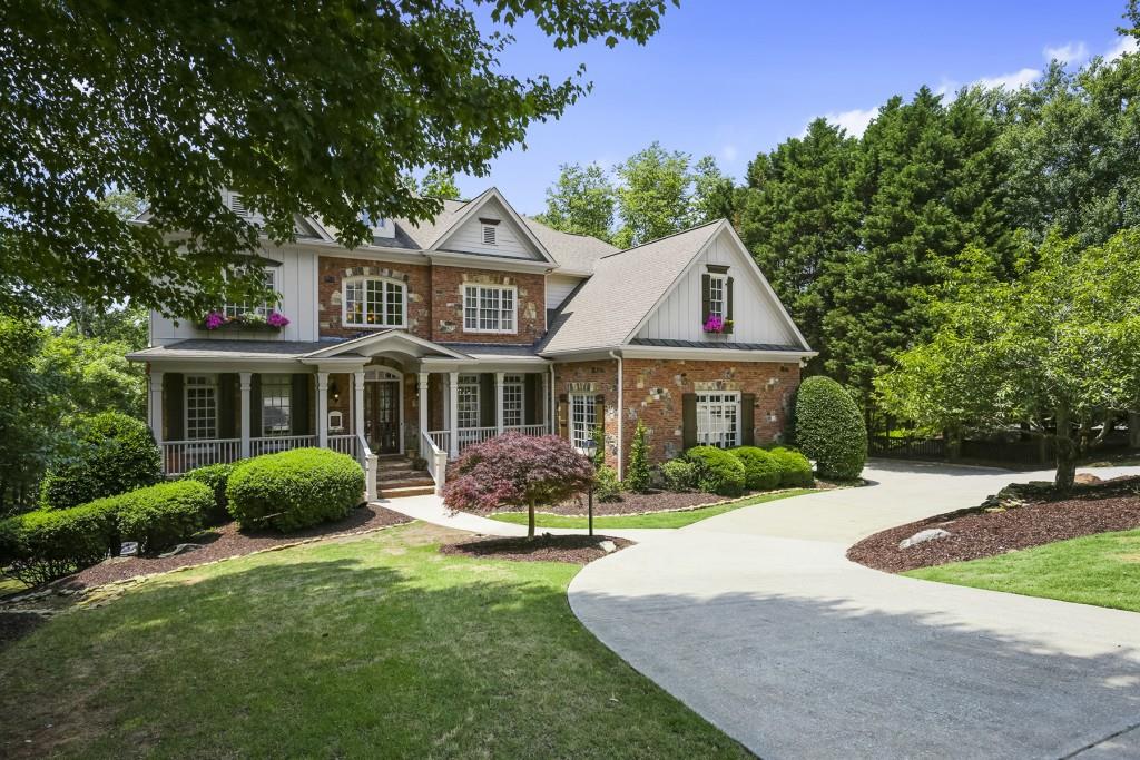 1315 Rolling Links Drive