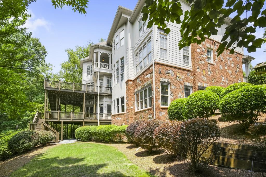 1315 Rolling Links Drive