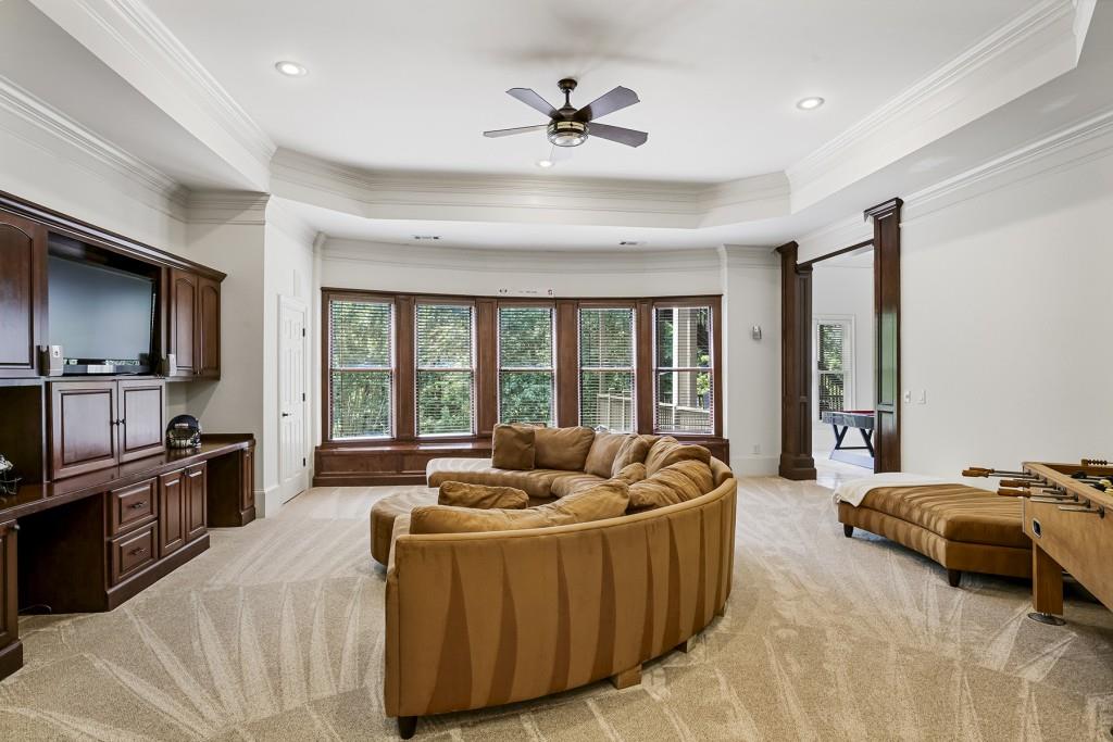 1315 Rolling Links Drive