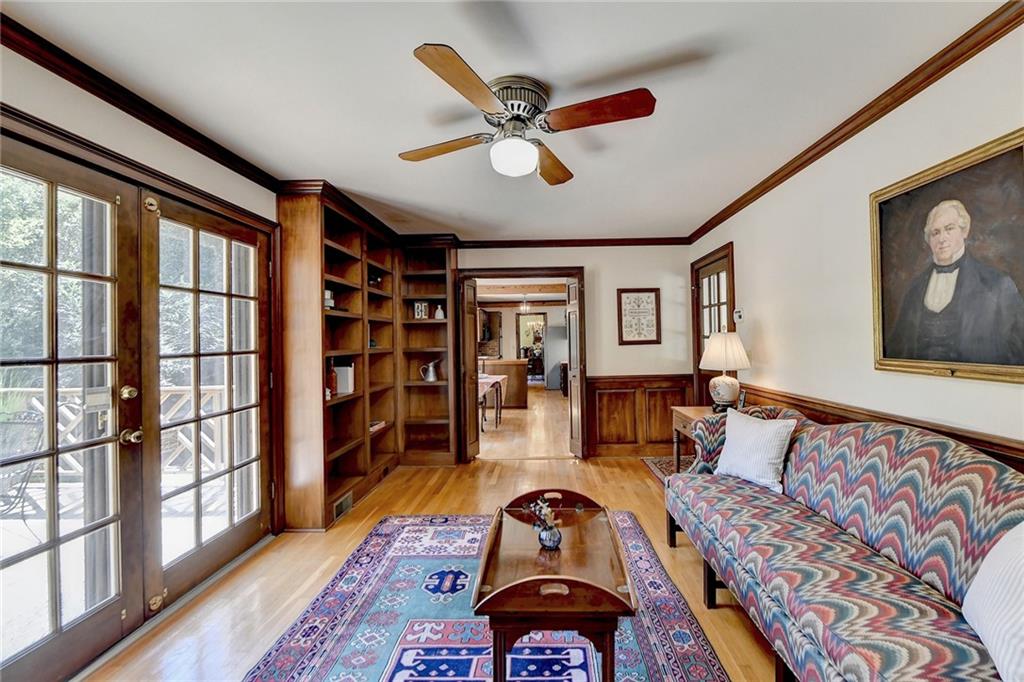 5179 Meadowlake Drive