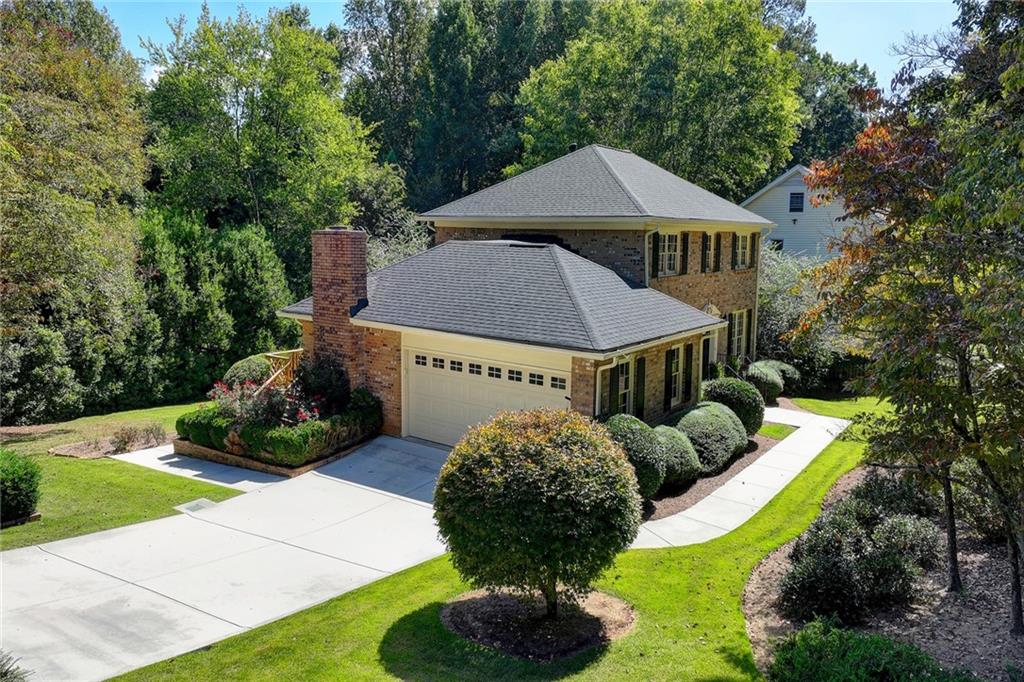 5179 Meadowlake Drive