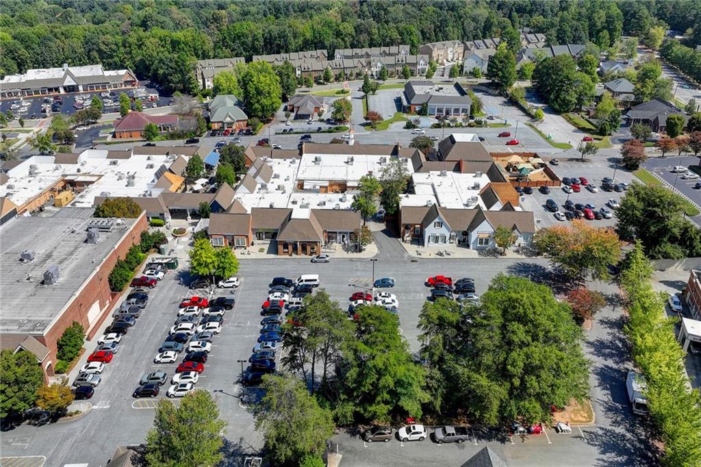 5179 Meadowlake Drive