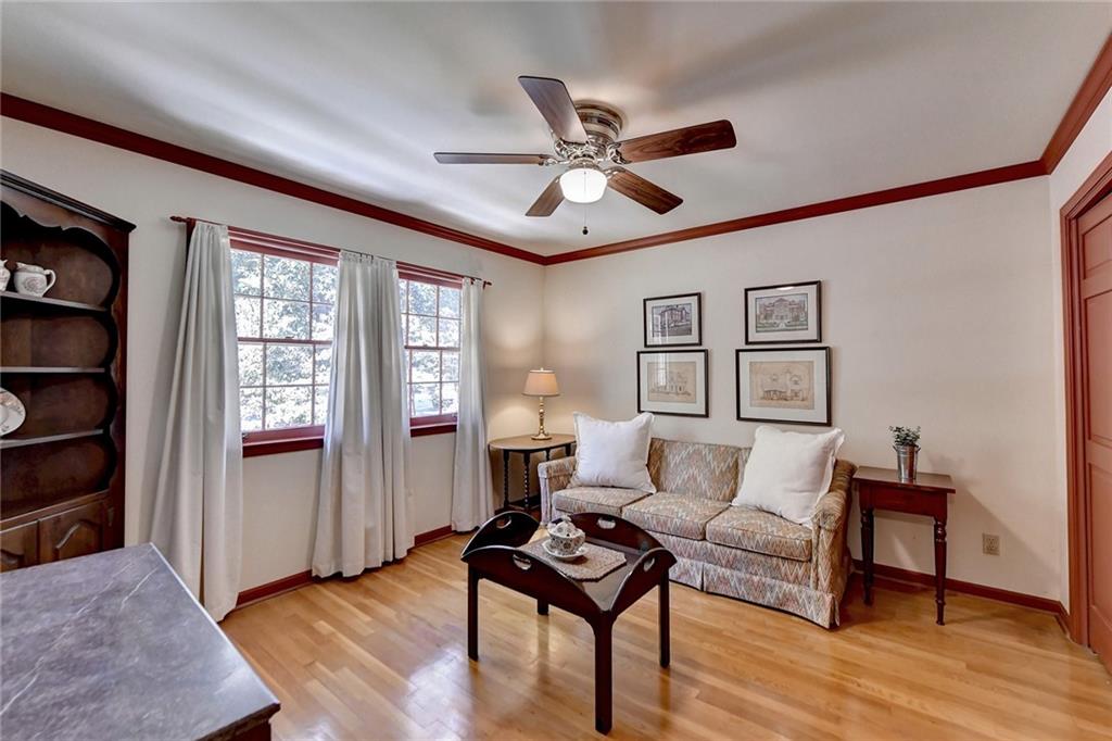 5179 Meadowlake Drive