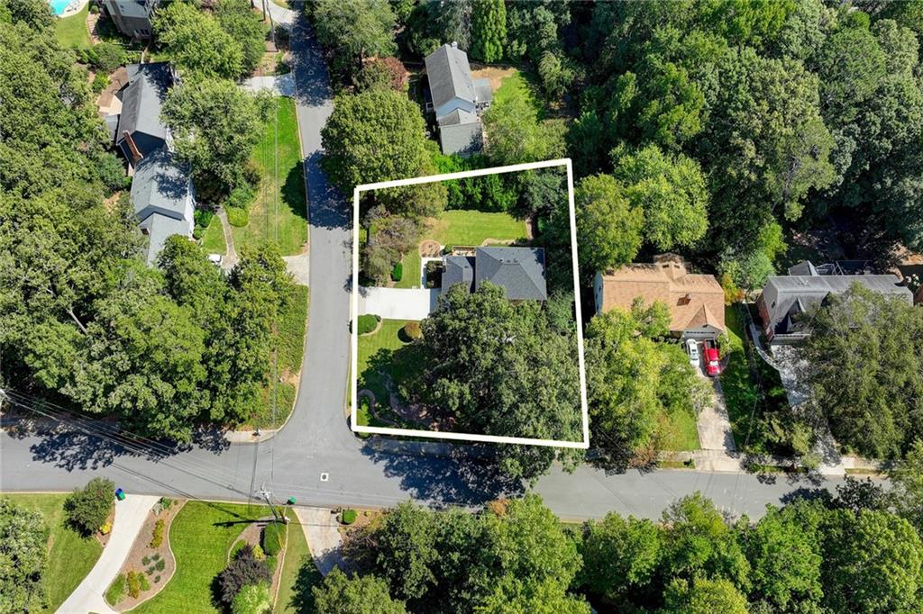 5179 Meadowlake Drive