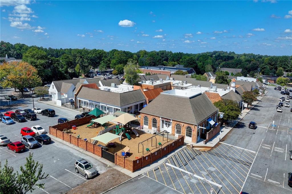 5179 Meadowlake Drive