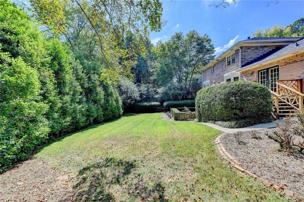 5179 Meadowlake Drive