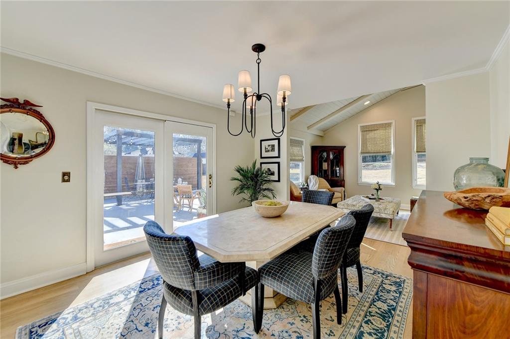 2500 Hawthorne Drive NE