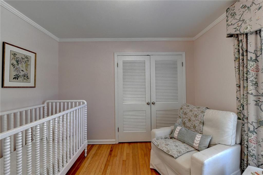 2500 Hawthorne Drive NE