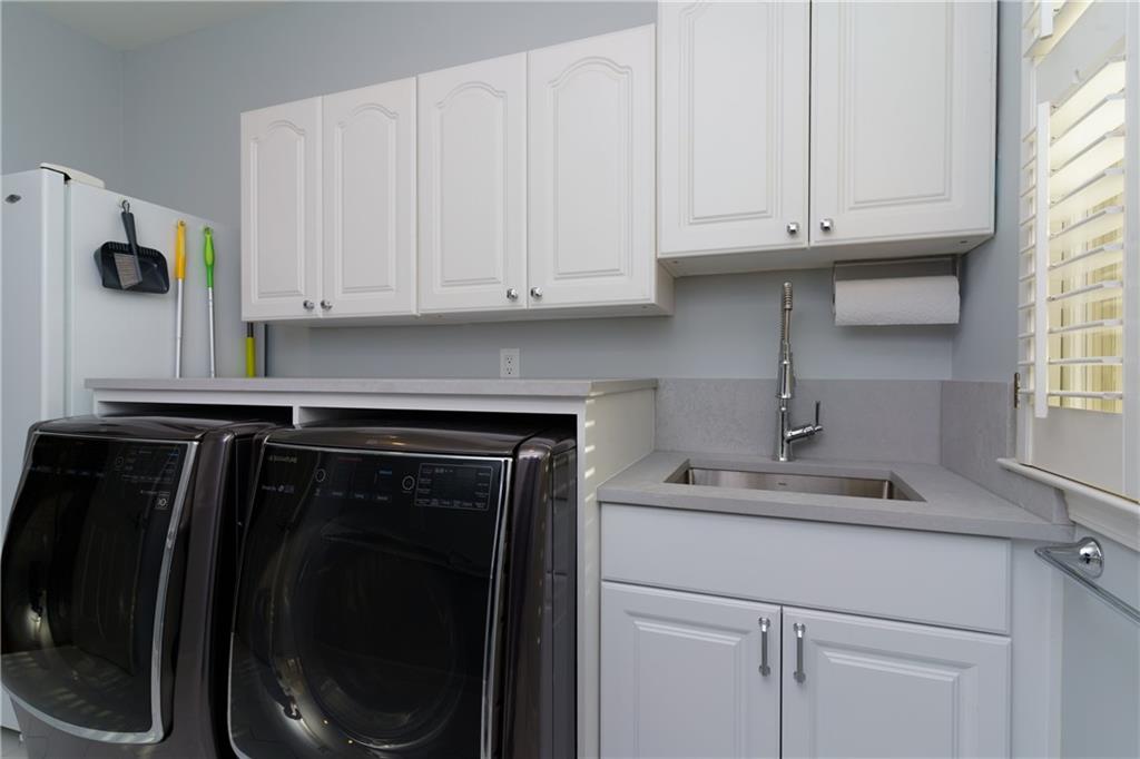 1120 Mountain Ivy Drive