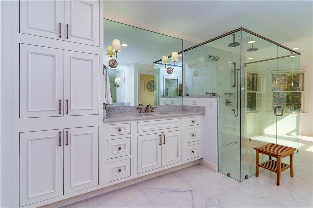 1120 Mountain Ivy Drive