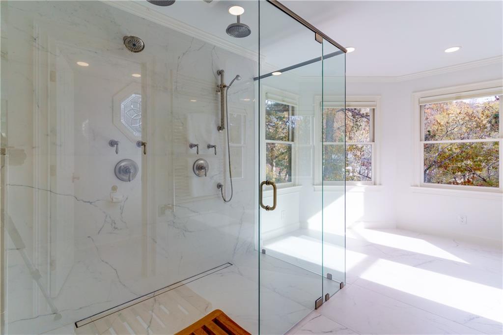 1120 Mountain Ivy Drive