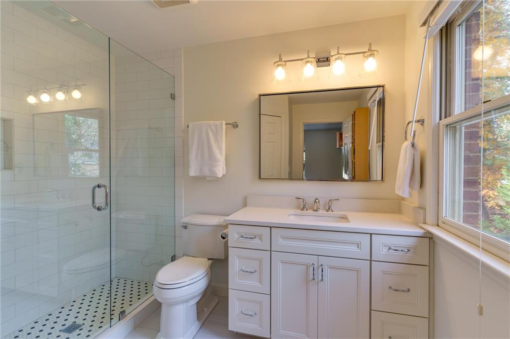 1120 Mountain Ivy Drive