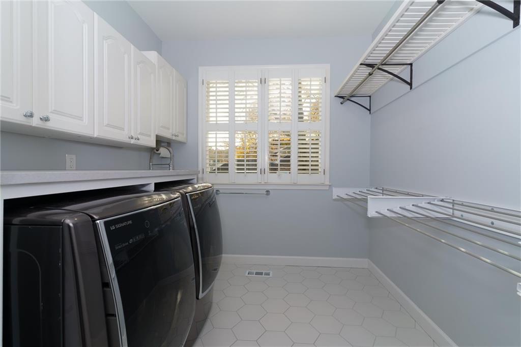 1120 Mountain Ivy Drive